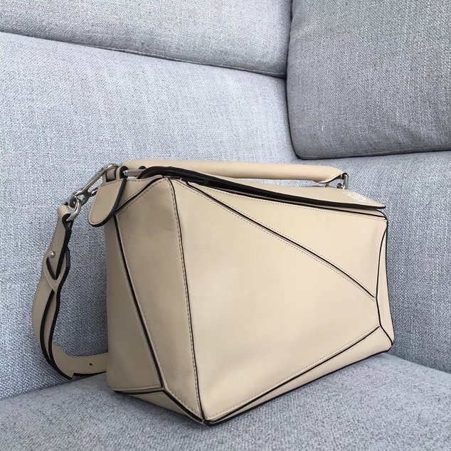 Loewe original calfskin medium puzzle bag A510P49 beige