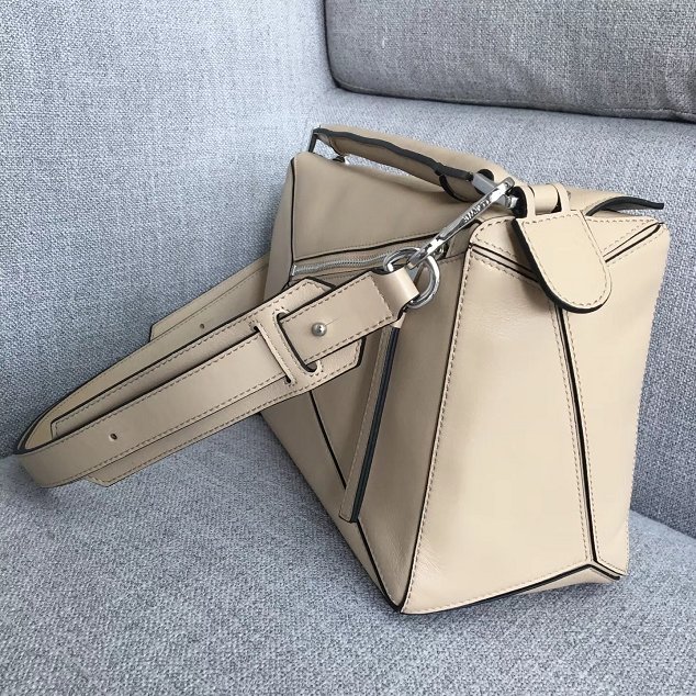 Loewe original calfskin medium puzzle bag A510P49 beige