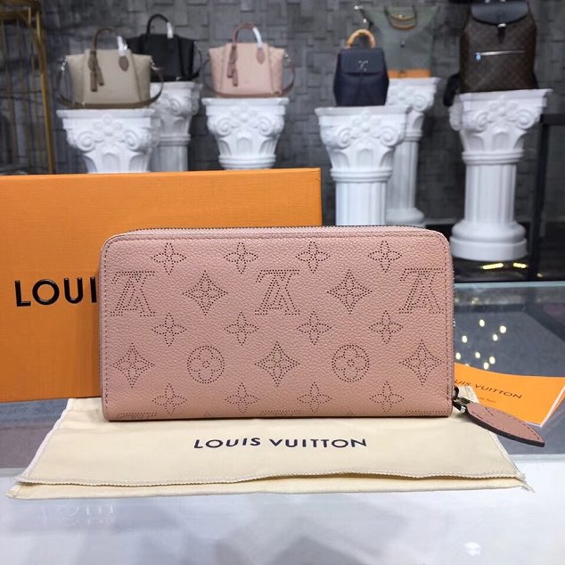 Louis vuitton original mahina leather zippy wallet M61868 pink