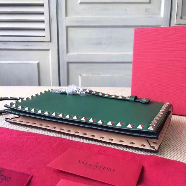 Valentino original calfskin rockstud clutch 0399 green