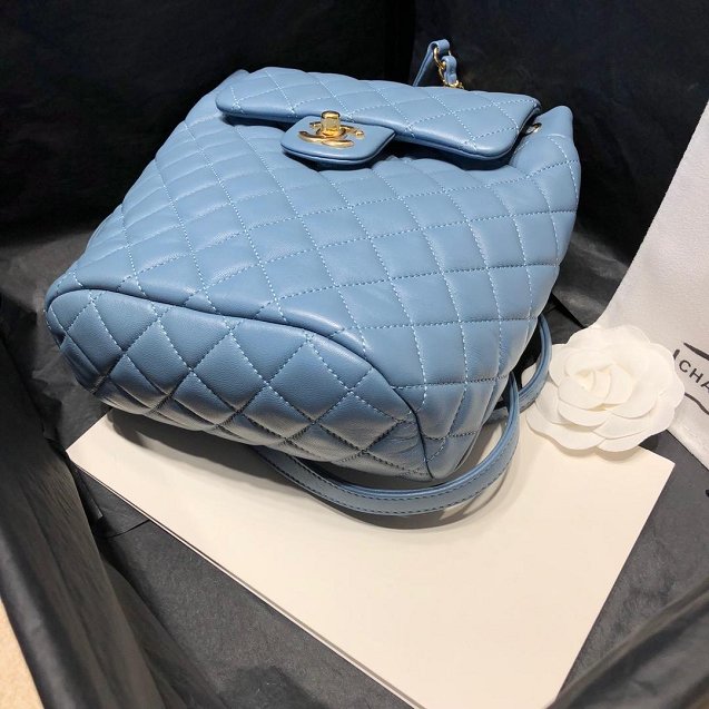 2018 CC original calfskin medium backpack A91121 light blue