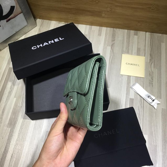 CC lambskin classic flap wallet AP0231 green