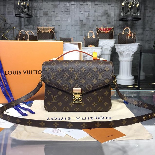 Louis vuitton original handmade monogram canvas pochette metis m40780