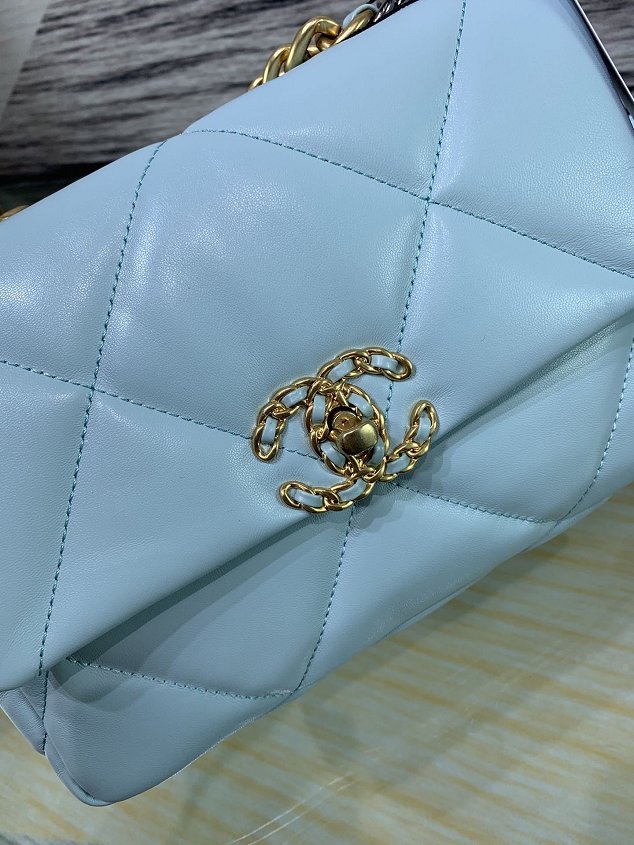 2020 CC original lambskin 19 flap bag AS1160 sky blue