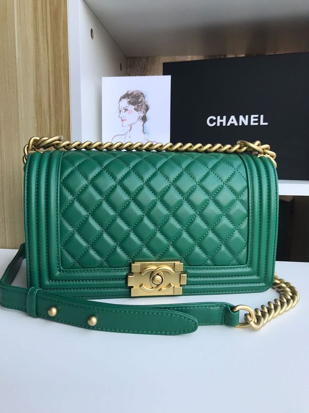 CC original lambskin medium boy handbag A67086-6 green