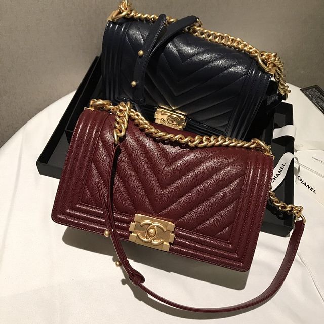 2020 CC original grained calfskin boy handbag A67086-2 bordeaux