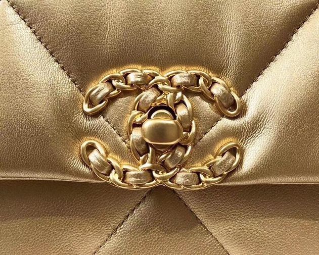 CC original lambskin 19 flap bag AS1160 gold