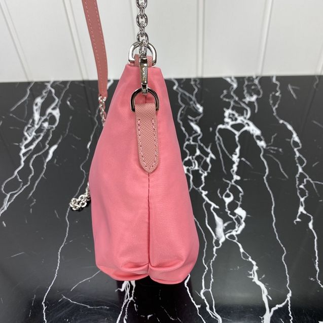 Prada re-edition 2006 nylon bag 1BH172 pink