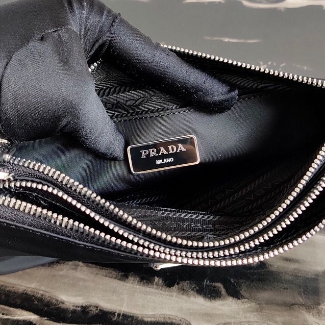 Prada nylon re-edition 2000 shoulder bag 1BH046 black