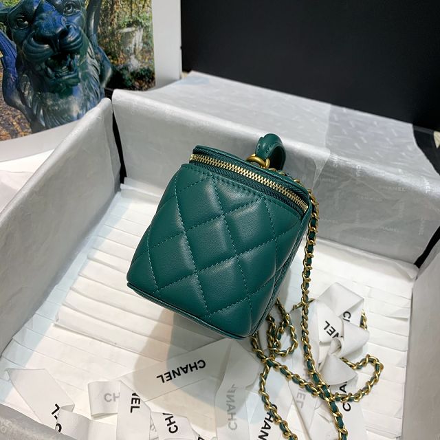 CC original lambskin vanity with chain AP2291 green