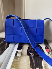 BV original lambskin cassette crossbody bag 578004 cobalt