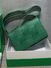 BV original lambskin cassette crossbody bag 578004 racing green