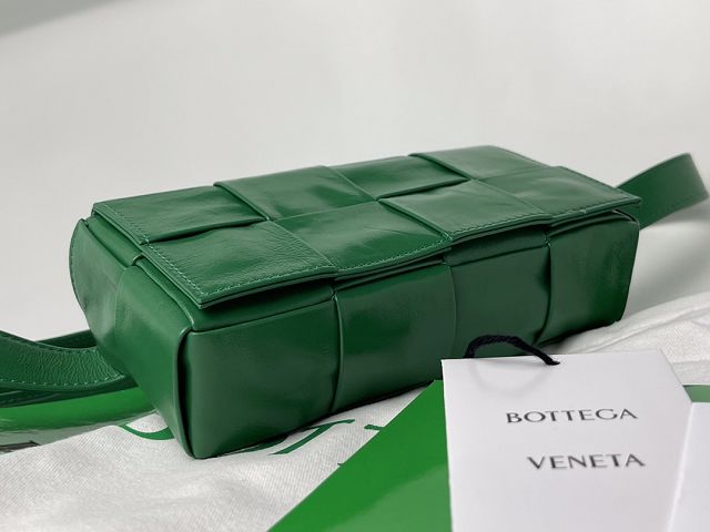 BV original paper calfskin cassette belt bag 651053 green