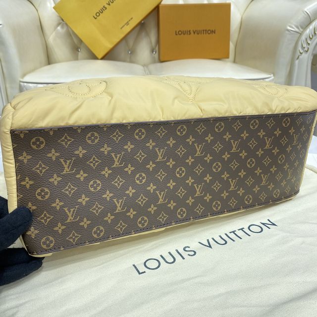 Louis vuitton original econyl onthego gm M59007 beige