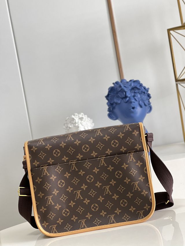 Louis vuitton original monogram canvas large messenger bag M40108