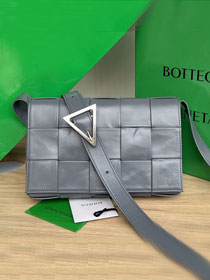 BV original aged calfskin cassette crossbody bag 667298 grey