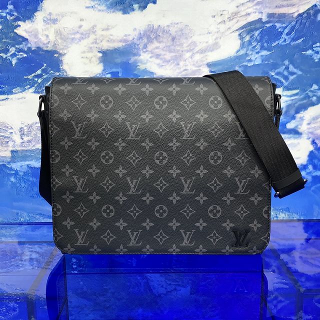 Louis vuitton original monogram eclipse district messenger bag mm M45271