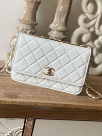 CC original lambskin wallet on chain A80982 white