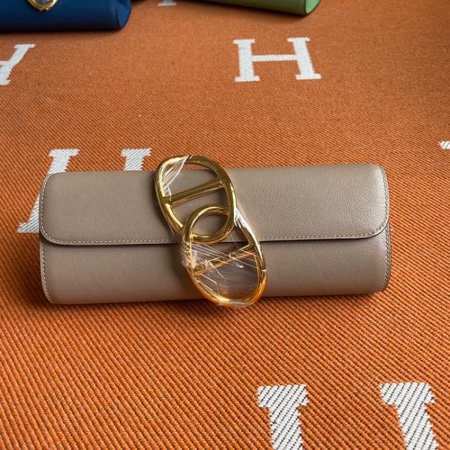 Hermes original swfit leather egee clutch E001 trench