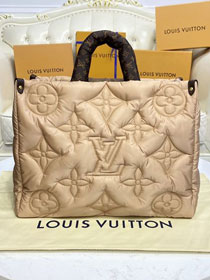 2023 Louis vuitton original econyl onthego gm M59007 apricot