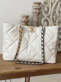 CC original lambskin 19 shopping bag AS3660 white