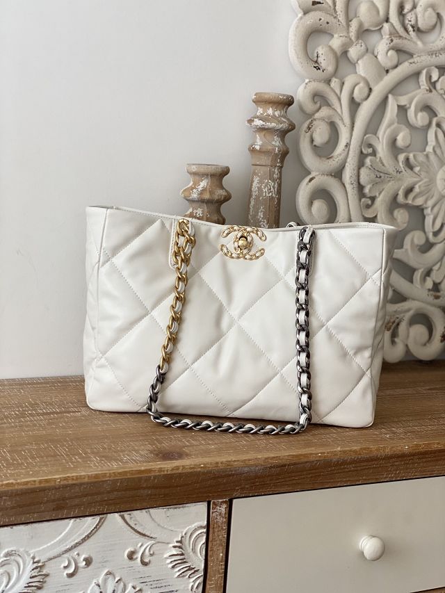 CC original lambskin 19 shopping bag AS3660 white