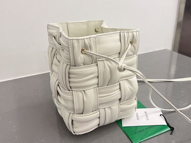 BV original lambskin small cassette bucket bag 717187 white