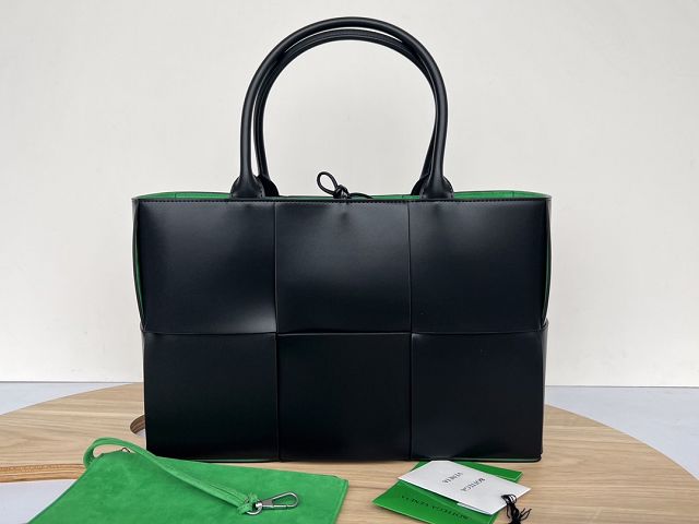 BV original lambskin medium arco tote bag 609175 black&green