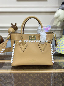 2023 Louis vuitton original calfskin on my side tote pm M21585 apricot