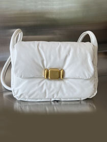 BV original aged calfskin shoulder bag 717237 white