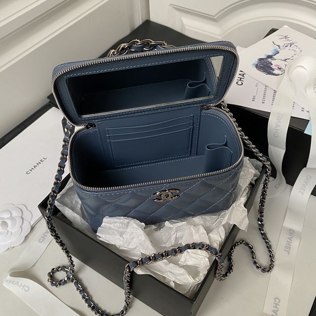 CC original crumpled calfskin clutch with chain AP3593 navy blue