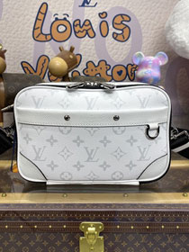 Louis vuitton original monogram canvas alpha messenger bag M31014 white