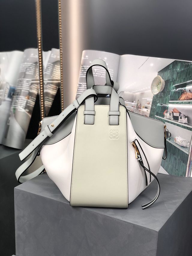 Loewe original calfskin medium hammock bag A538S35 white&green