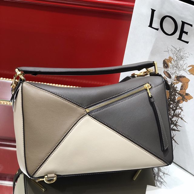 Loewe original calfskin medium puzzle bag A510P49 dark green