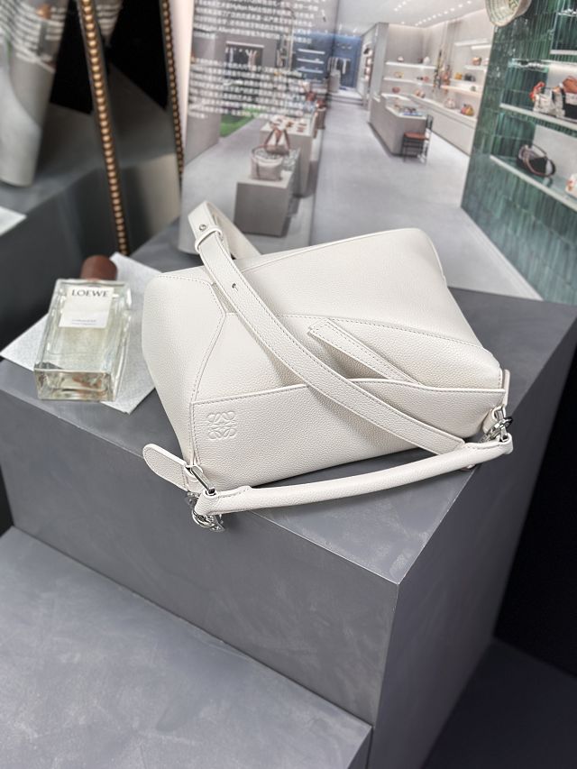 Loewe original grained calfskin small puzzle bag A510P60 white