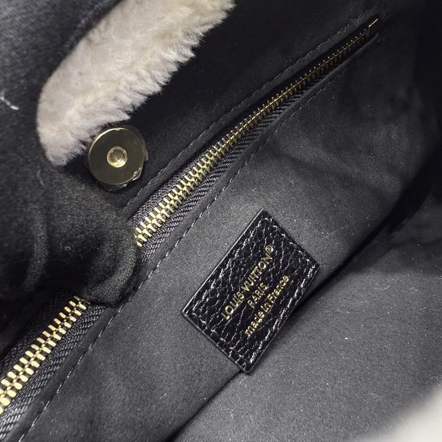 Louis vuitton original monogram canvas carryAll BB M26568