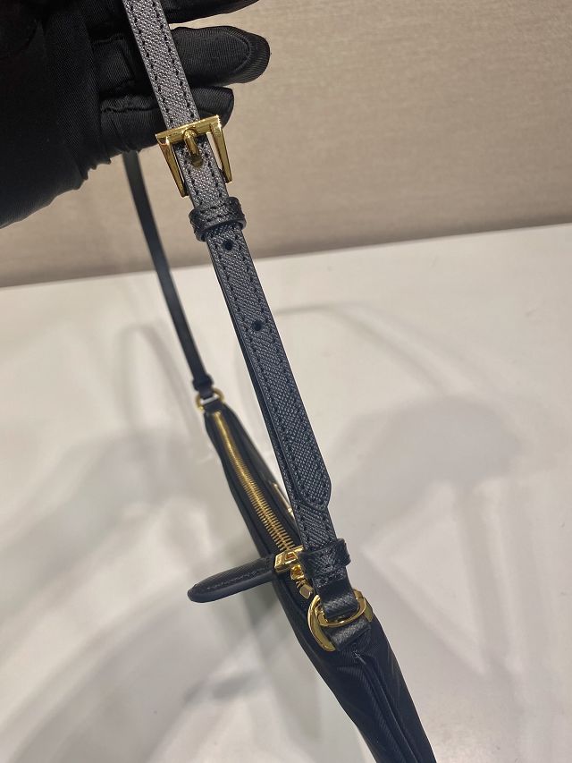 Prada original nylon pouch 1NE545