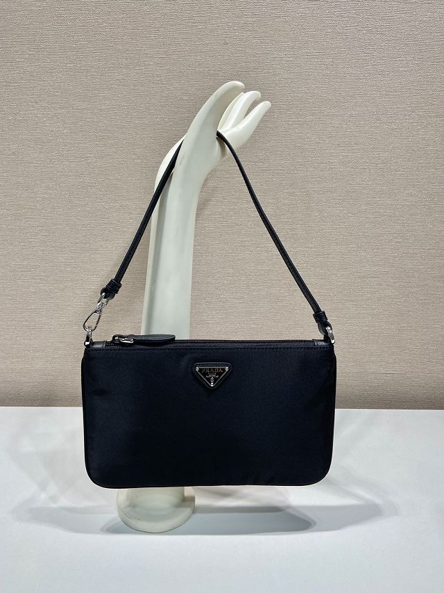 Prada original nylon pouch 1NI545
