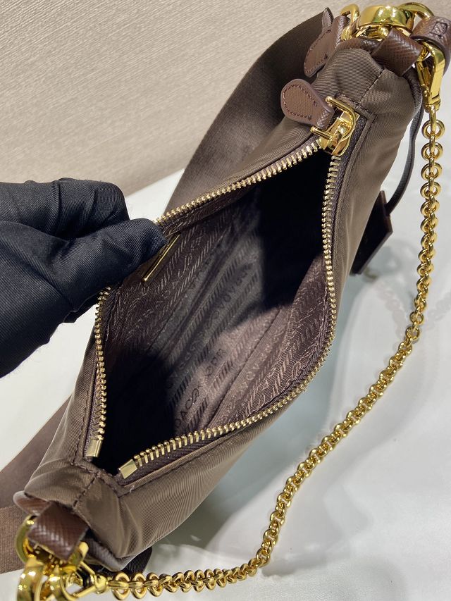 Prada original nylon re-edition 2005 hobo bag 1BH204 sienna