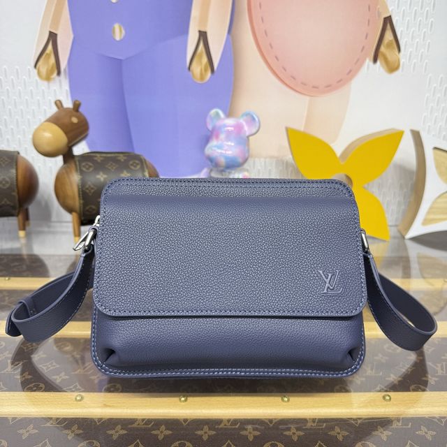 Louis vuitton original calfskin boarding messenger bag M15260 navy blue