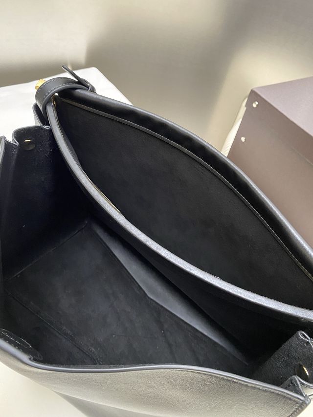 Alaia original calfskin le click medium square bag AL0018 black