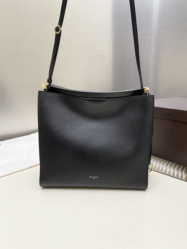 Alaia original calfskin le click small square bag AL0017 black