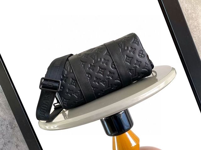 Louis vuitton original calfskin city keepall M26750 black