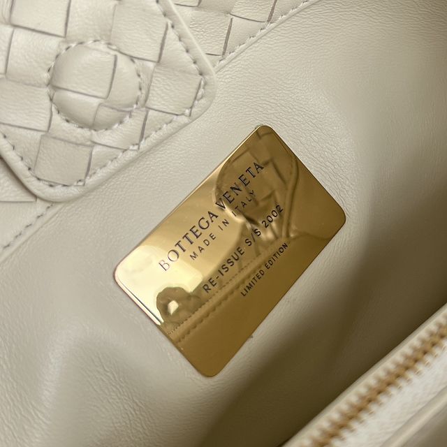 BV original lambskin basket bag 836261 sea salt