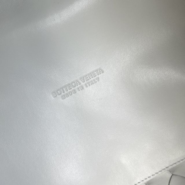 BV original lambskin large parachute shoulder bag 796571 white