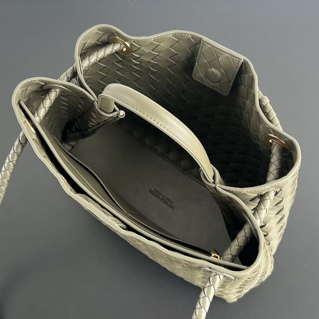 BV original lambskin small andiamo 743568 cypress