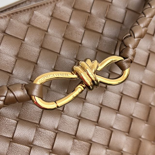 BV original lambskin small andiamo 743568 nocciola