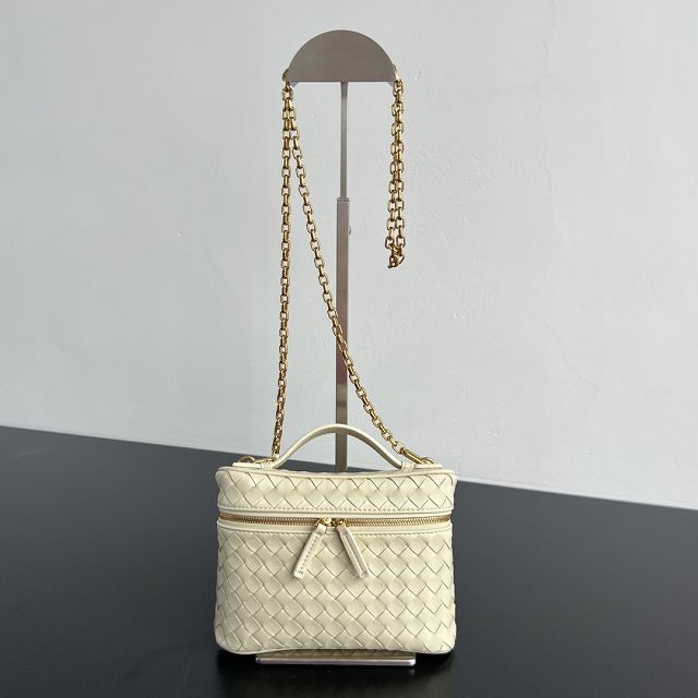 BV original lambskin small soft vanity case 843800 sea salt