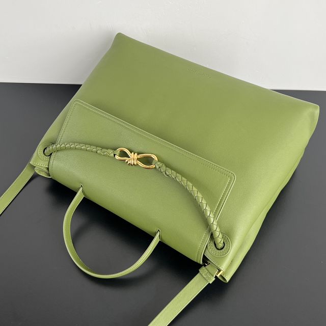 BV original calfskin large ciao ciao bag 826195 matcha