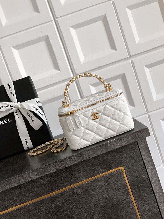 CC original grained calfskin vanity with chain AP5183 white